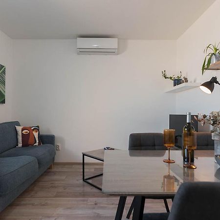 Apartment Joelle Pula Exterior foto