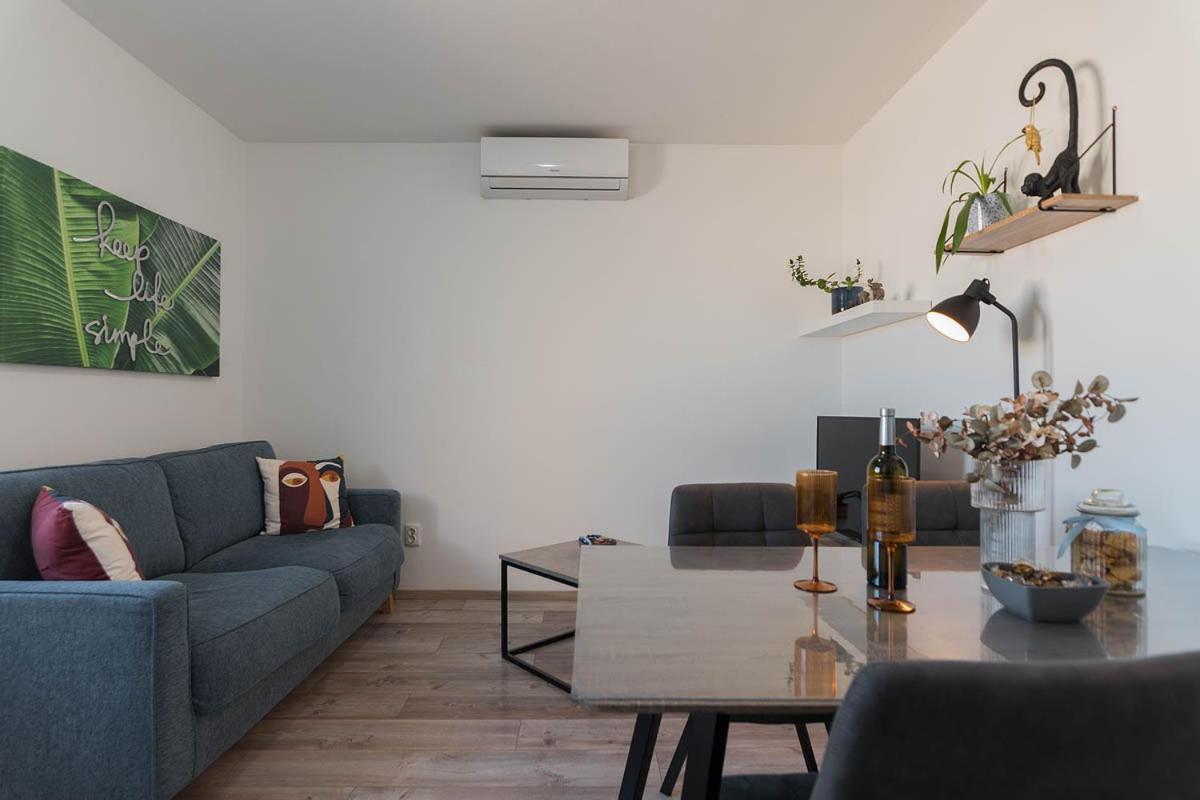 Apartment Joelle Pula Exterior foto